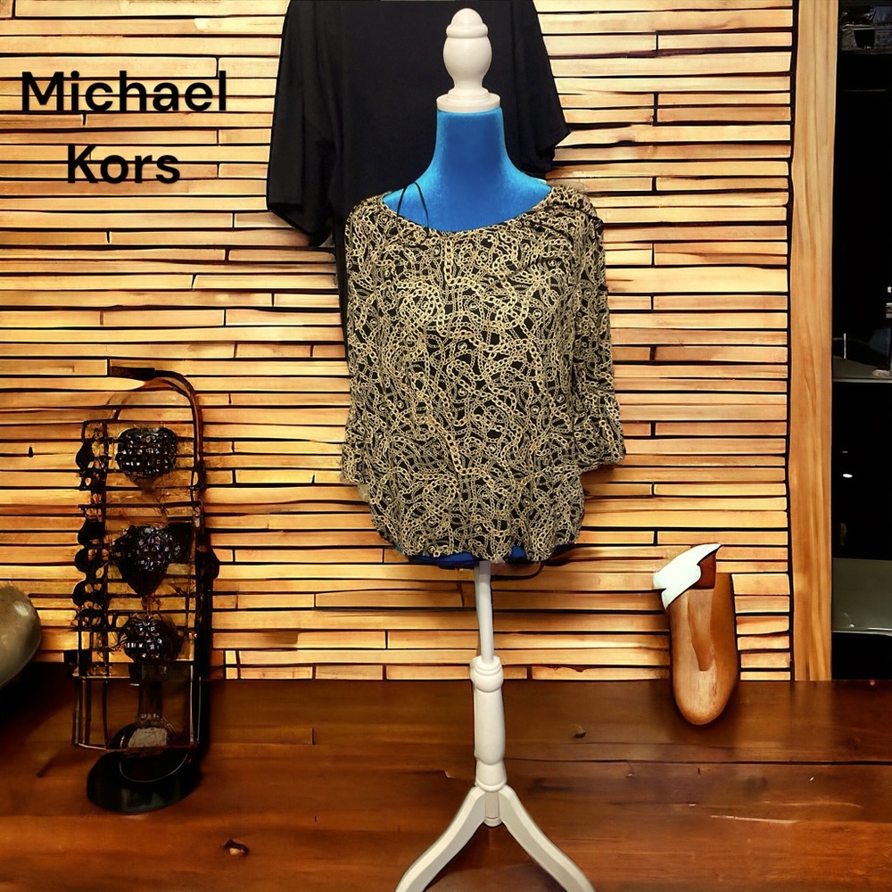 Michael Kors Sz medium black/gold top chain links design bell sleeves